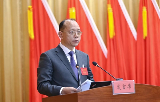 宜化集團(tuán)2023年度總結(jié)表彰、改革創(chuàng)新暨七屆三次職工代表大會(huì)開幕(圖4)